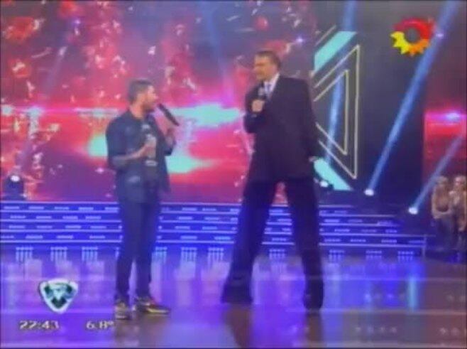 La desopilante imitación de Freddy Villarreal de Víctor Hugo Morales