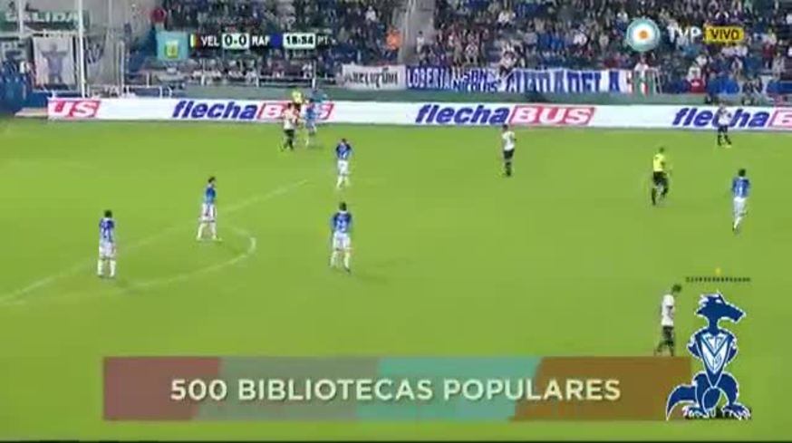 El sentido homenaje de los hinchas de Vélez a Jonás Gutiérrez