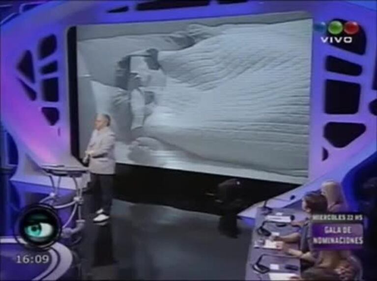 Gran Hermano: Walquiria avanzó a Mario en la habitación... ¡con Peluffo en vivo!