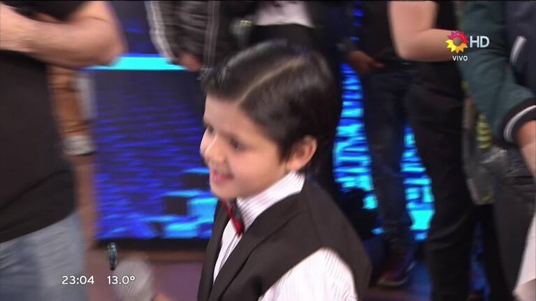 Enoc volvió a conquistar ShowMatch y emocionó cantando Honrar la vida