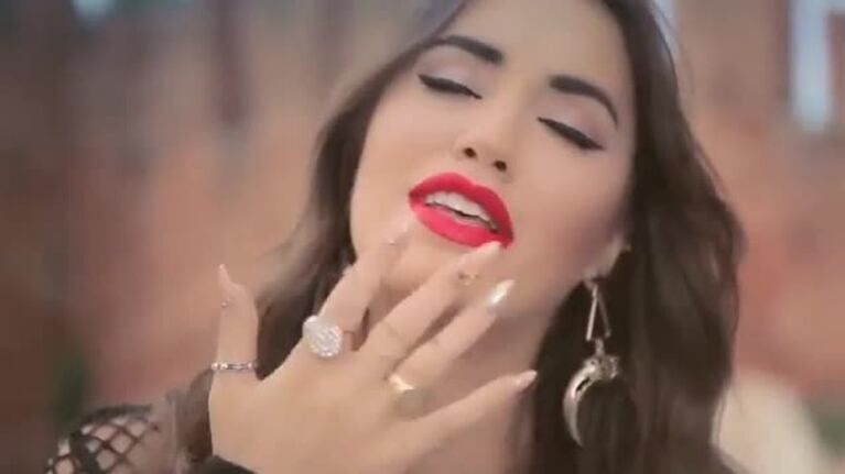 Escuchá Roma Bangkok, el nuevo tema de Lali Espósito junto a Baby K