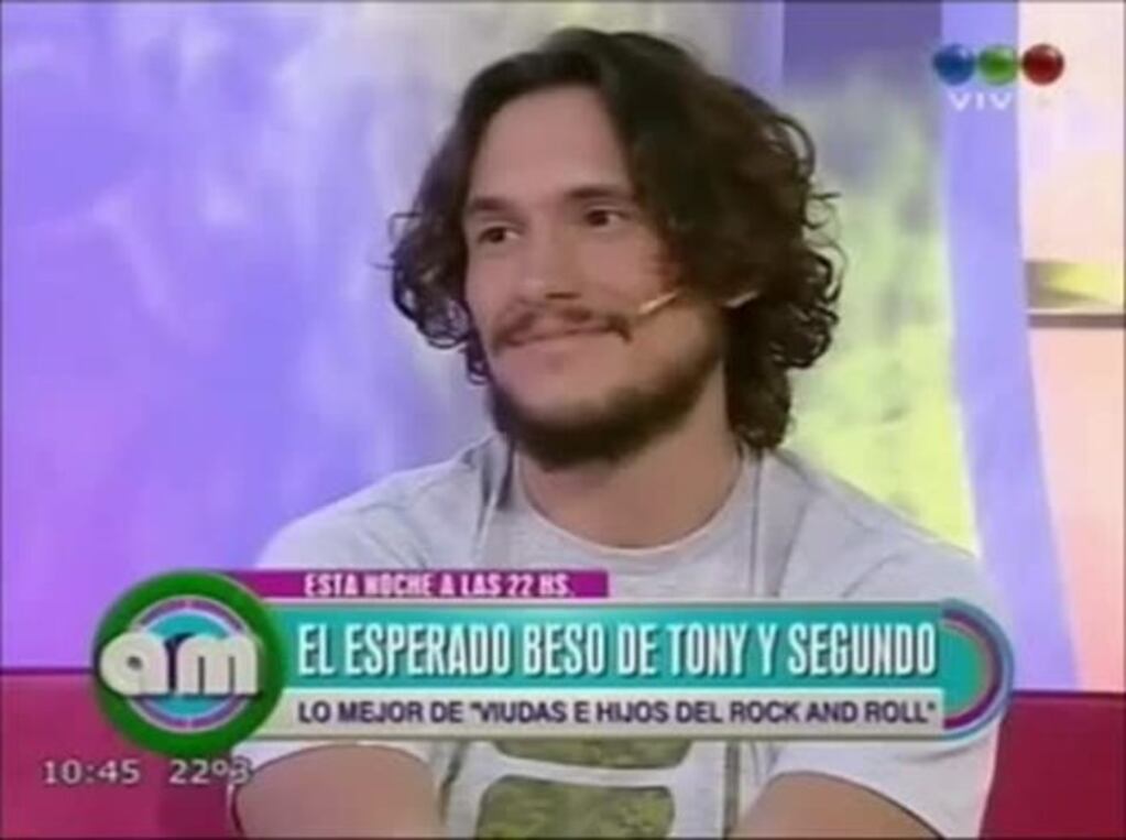 Juan Sorini habló del esperado beso entre Tony y Segundo en Viudas