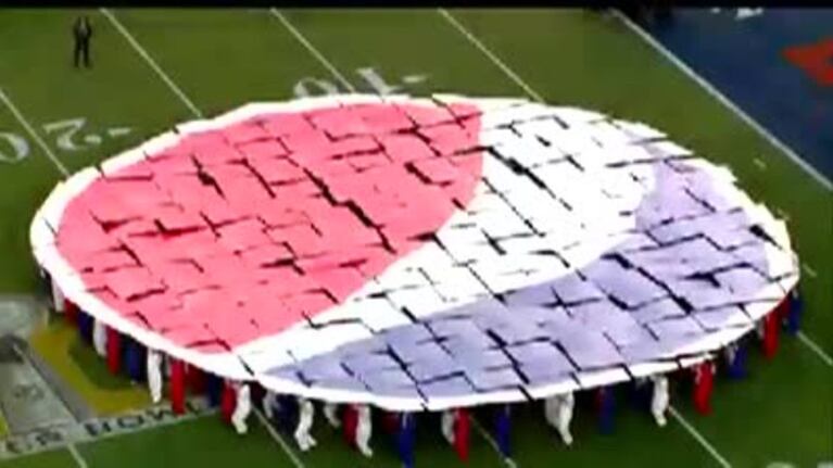 El video con el espectacular show del entretiempo del Super Bowl: Coldplay, Bruno Mars, Beyonce y Mark Ronson