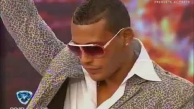 ShowMatch: la competencia de striptease entre Peluche y John para conquistar a Vicky Xipolitakis