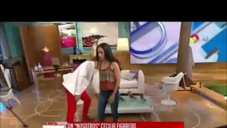¡Divertido momento! Sergio Company le tomó las medidas a Cecilia Figaredo y le consultó: "Es muy poquito, ¿lo digo?"
