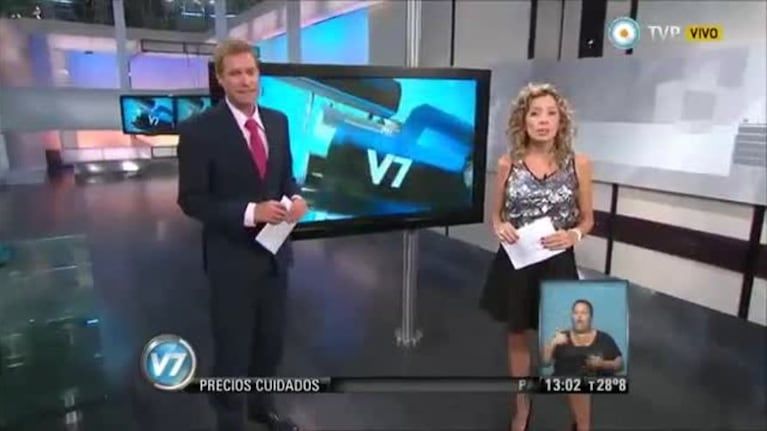 "Matamos por encargo", el curioso mensaje que salió en la TV Pública y es furor en Twitter: hasta Tinelli lo retuiteó