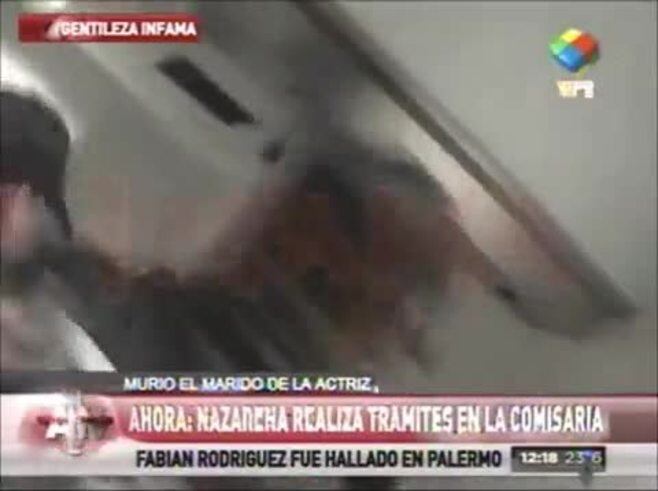Así llegaba a Ezeiza Nazarena Vélez