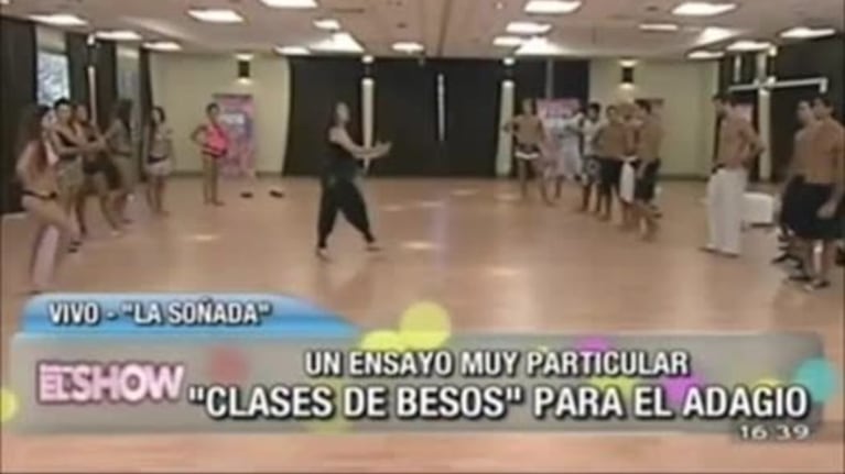 Soñando caliente: insólita pelea en vivo entre bailarina y coach