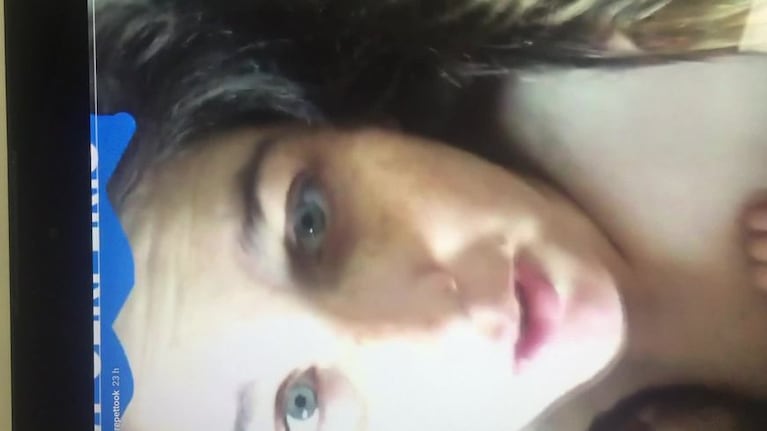 La divertida comparación de Juana Repetto con la selfie de Floppy Tesouro tras dar a luz: "Yo parí hace un mes y miren lo que soy"