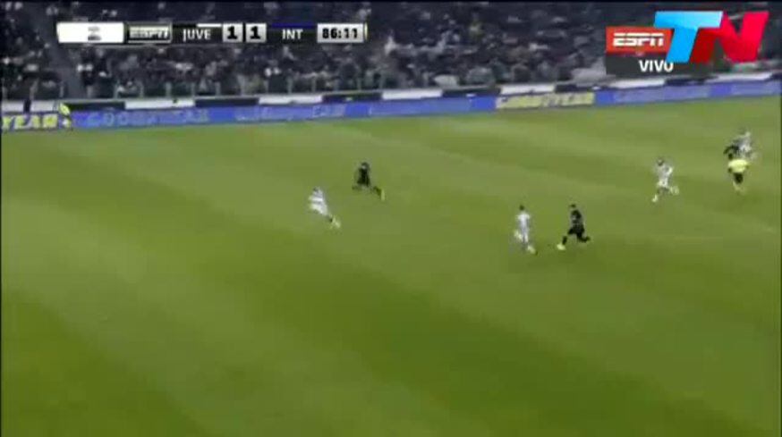 El picante cruce de Mauro Icardi y Daniel Osvaldo en la cancha