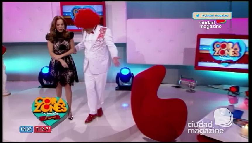 744238_iliana-corazones.ts