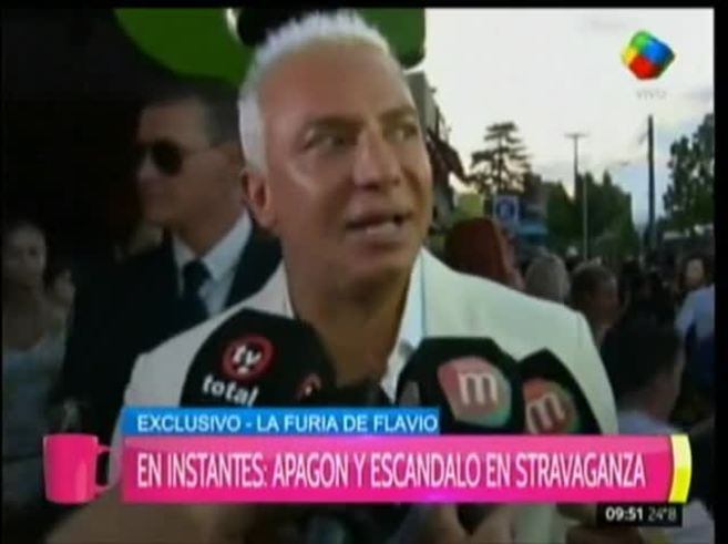 Furia y sincericidios de Flavio Mendoza tras el corte de luz en el teatro: "Estoy muy enojado, pero no voy a llorar" 