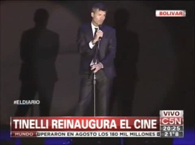 El piropo de Tinelli a Guillermina Valdés: "Gracias mi amor por hacerme papá de un varón"