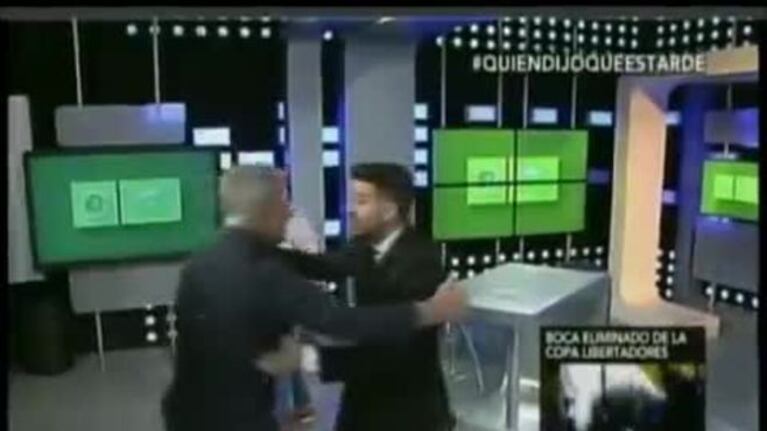 ¡Caída libre! El doloroso blooper en vivo de Fernando Lúpiz