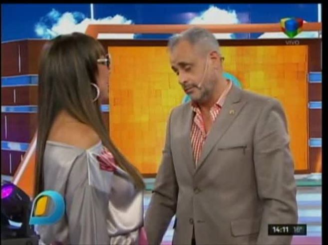 Moria Casán contó en Intrusos que Rial se va de viaje con Agustina Kämpfer: la reacción del conductor