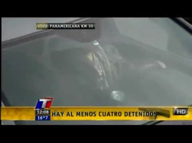 Insólito, Alejandro Lerner fue a "rescatar" a su mujer en medio de un piquete