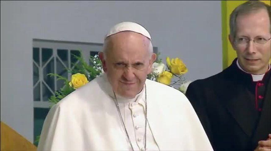 El comercial de TyC Sports del Mundial Brasil 2014: el saludo del Papa al Kun Agüero