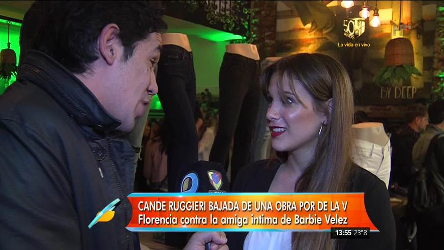 ¡Se puso colorada! El incómodo cruce de Barbie Vélez y el Pollo Álvarez tras los rumores de affaire