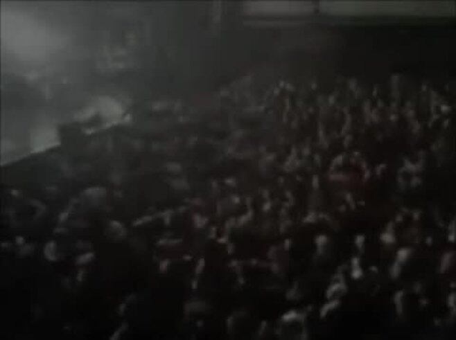 El cantante de Attaque 77 y su furia contra los fans