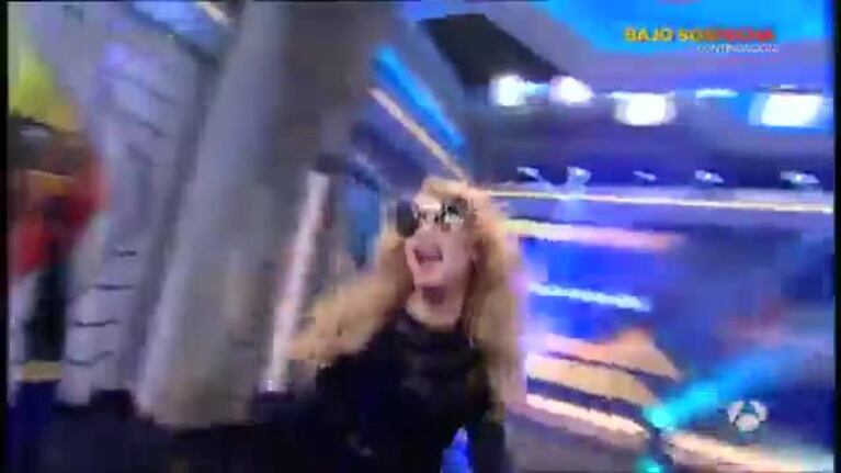 Paulina Rubio, súper eufórica en una entrevista: ¿estaba borracha?