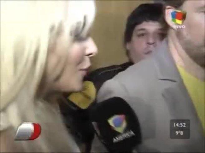 A Charlotte Caniggia le preguntaron por su abuelo que no conoce y… 