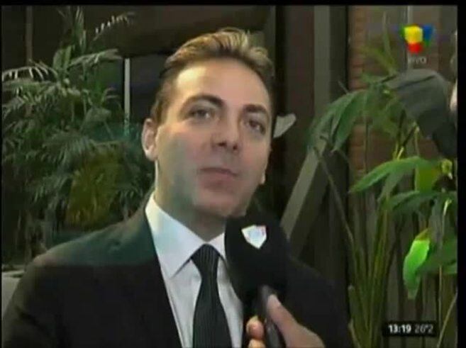 Cristian Castro se refirió a Ravelli en Intrusos como un "paquetito especial" ¡y mirá la respuesta de Sabrina!