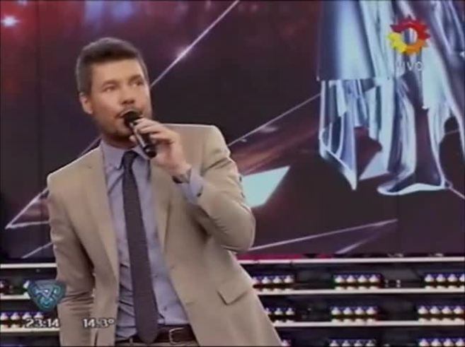 Gisela Bernal fue con su hijo al piso de ShowMatch