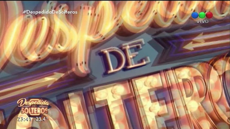 ¡Tenso momento en Despedida de solteros! Karen vio el coqueteo de Ángeles con su novio y la fue a buscar