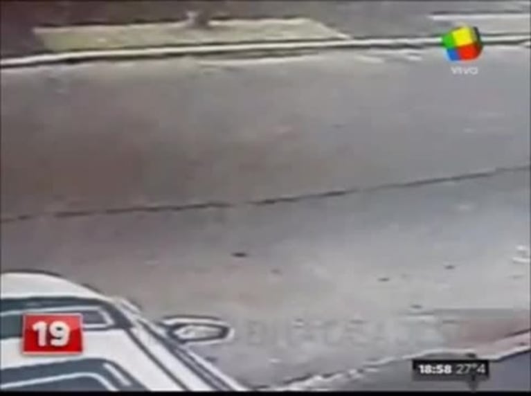 El video del terrible tiroteo frente a la casa del abogado mediático Víctor Stinfale