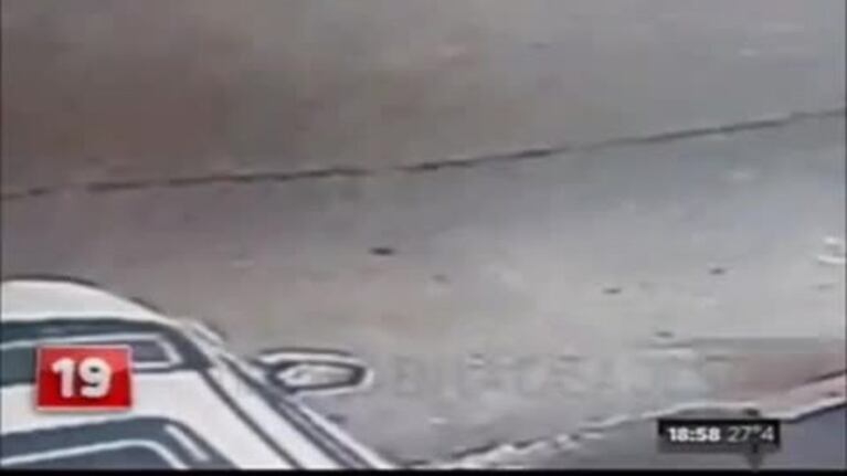 El video del terrible tiroteo frente a la casa del abogado mediático Víctor Stinfale