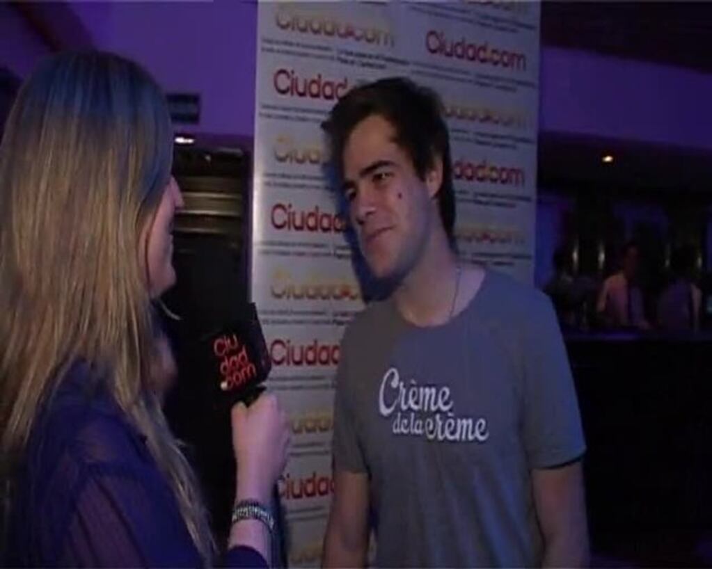 Peter Lanzani y su noviazgo con Martina Stoessel: "Mientras nosotros estemos juntos y felices, todo va a estar bien"