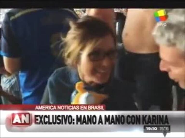 El divertido festejo de la Selección Nacional: show de Los Totora... ¡y Karina!