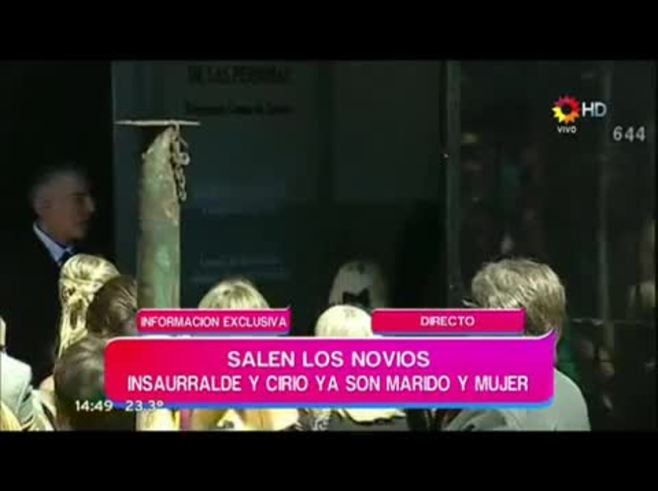 Así fue la salida de Jésica Cirio y Martín Insaurralde tras dar el sí en el Registro Civil