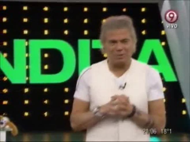 La reacción de Beto Casella ante esta placa roja de Crónica TV... que Ideas del Sur desmiente