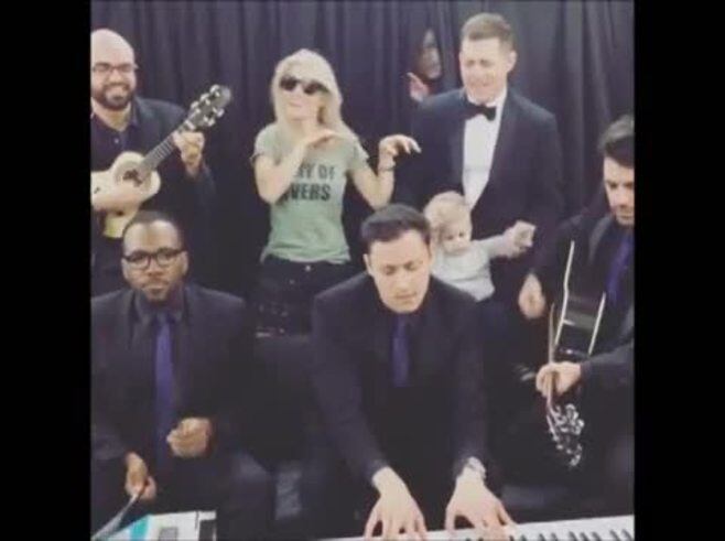 Luisana Lopilato y Michael Bublé, la pareja más divertida de la Web: festejo, baile alocado y mucha música