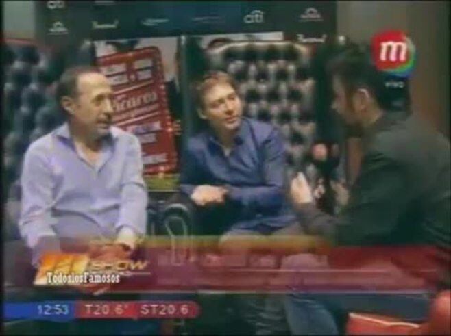 Desopilante charla entre Francella y Suar bromando sobre un posible pase del actor a El Trece