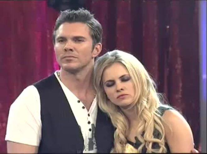 Claudia Albertario, eliminada de Cantando 2012