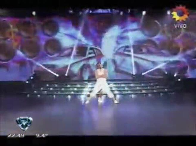 El ansiado reggaetón de Florencia Peña