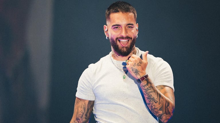 Maluma frenó su show en México para retar a una pareja que llevó a su bebé de un año