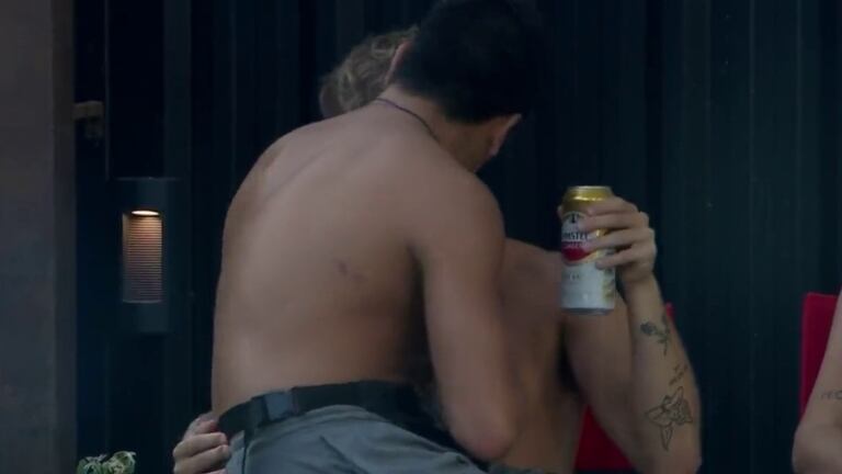 Nacho y Thiago en Gran Hermano 2022 chaparon en Año Nuevo