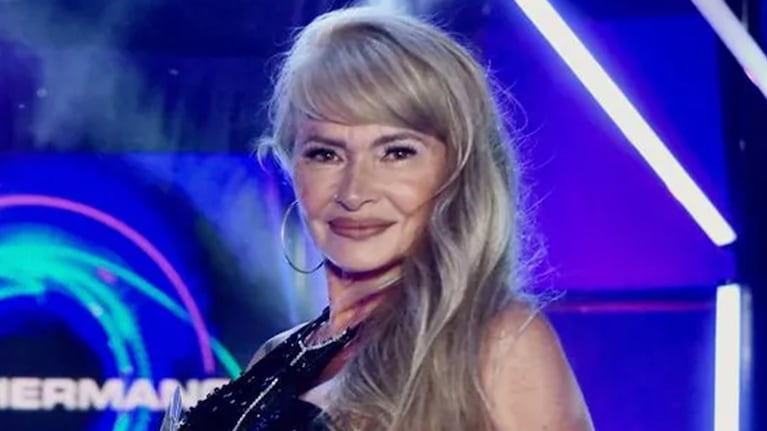El sensual baile de Isabel en Gran Hermano 2023: microbikini, cabello húmedo y mucho ritmo