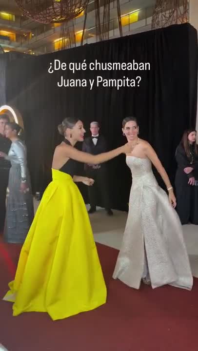 Pampita y Juana Viale, juntas en los Martín Fierro 2025: el video