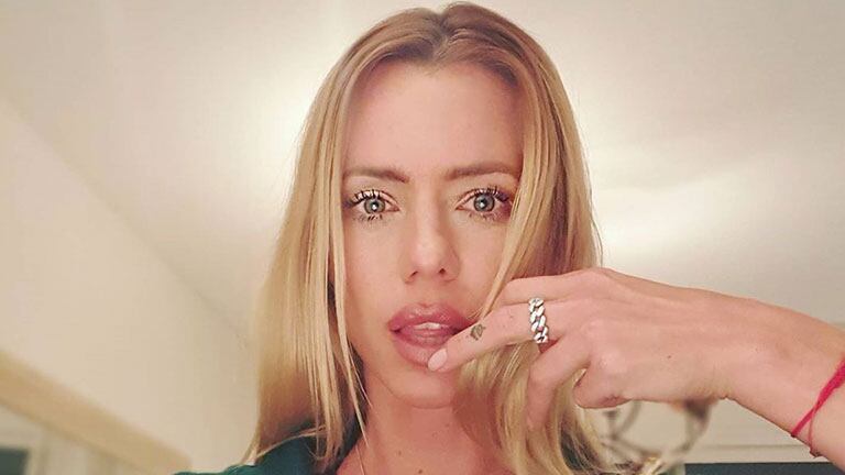 Nicole Neumann se confesó en vivo: "Es muy útil el chongo en casa"