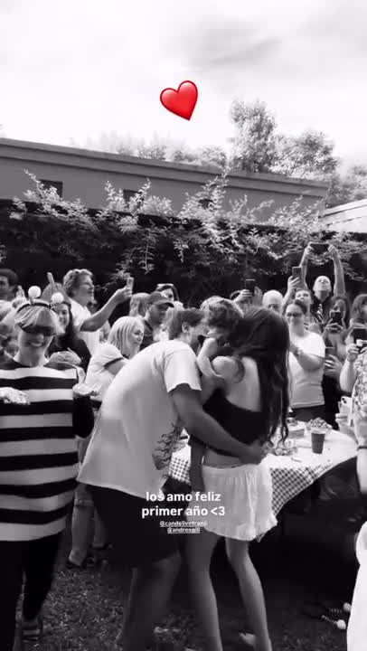 Cande Vetrano y Andrés Gil celebraron el primer año de su hijo Pino: las fotos y videos