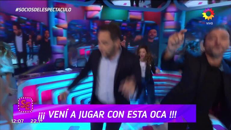 El divertido blooper con el vestuario de la panelista del Debate de El Hotel de los Famosos
