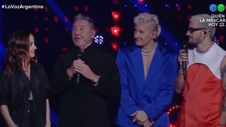Evaluna y Camilo junto a Ricardo Montaner y Mau y Ricky en la final de La Voz Argentina