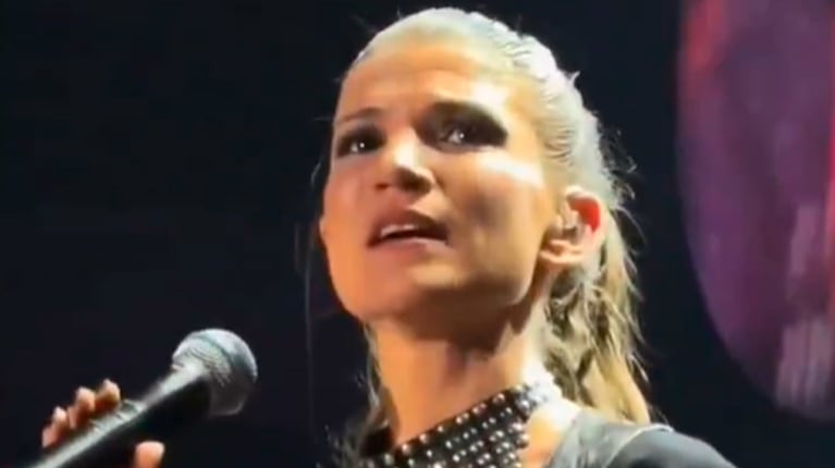 Así fue el regreso de Camila Bordonaba a los escenarios con Erreway tras 20 años de su último show: el video