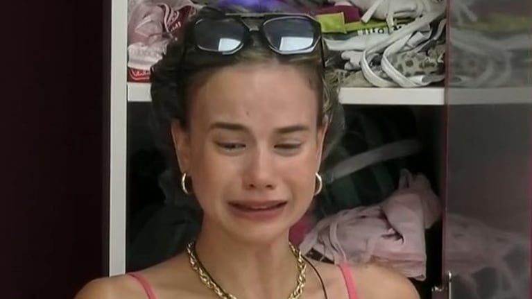 Cinzia Francischiello abandonó Gran Hermano en ambulancia por un accidente y su novio le pegó al chofer