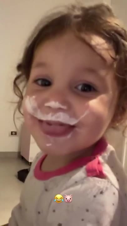 Así quedó Venezia Caniggia tras tomarse un queso untable: qué dijo Melody Luz