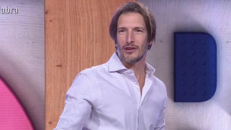 Iván de Pineda reveló cómo es su "look de cuarentena" en Pasapalabra: "Mucho pijama" 